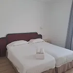 Homeforguest Alisios 1 Con Piscina En * Коральео