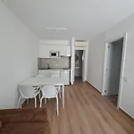 Homeforguest Alisios 1 Con Piscina En * Коральео