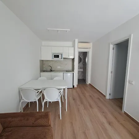 Homeforguest Alisios 1 Con Piscina En * Corralejo