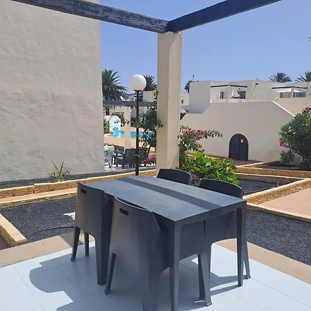Homeforguest Alisios 1 Con Piscina En Коральео